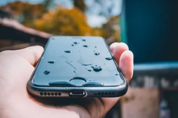 iPhone 11 Water Damage