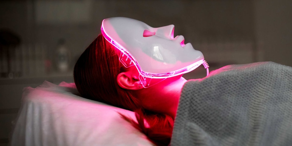 Red Light Therapy Face Mask